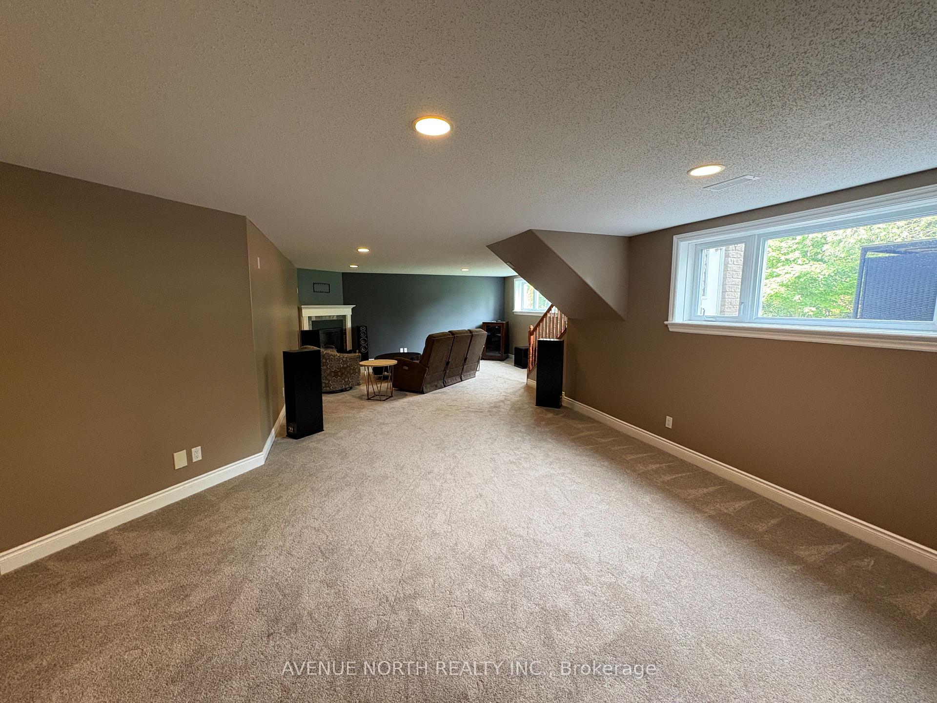 Photo 24 of 6746 Waterside Court, Ottawa, Greely — HOMEH