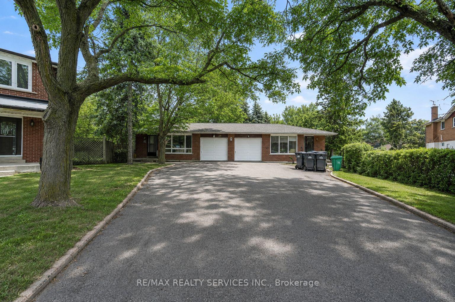 Photo 1 of 70 Montjoy Crescent, Brampton, Central Park — HOMEH