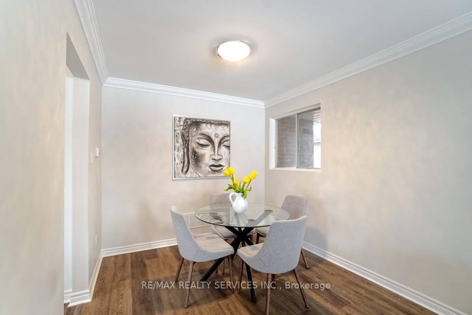 Photo 8 of 70 Montjoy Crescent, Brampton, Central Park — HOMEH