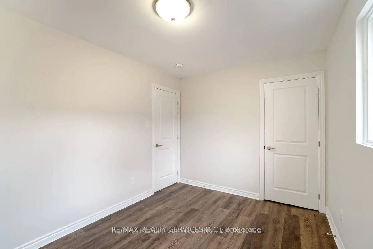 Photo 14 of 70 Montjoy Crescent, Brampton, Central Park — HOMEH