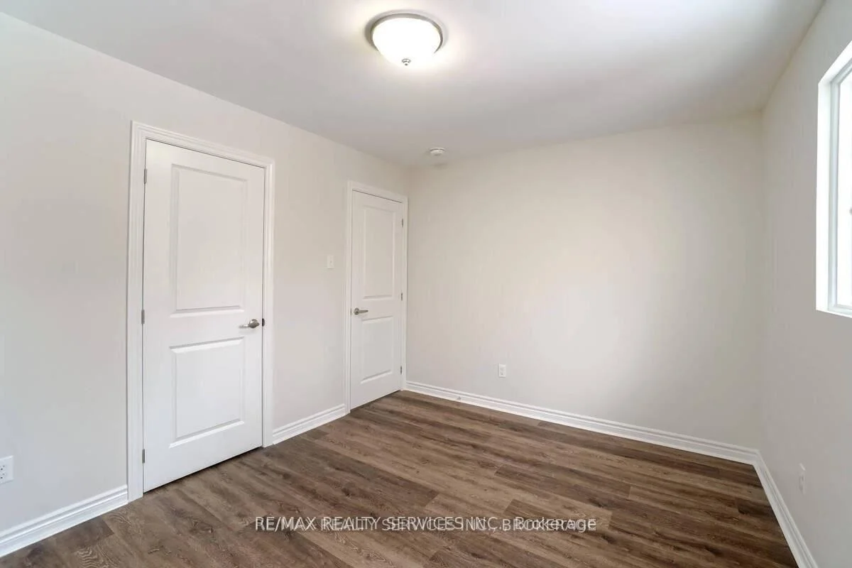 Photo 16 of 70 Montjoy Crescent, Brampton, Central Park — HOMEH