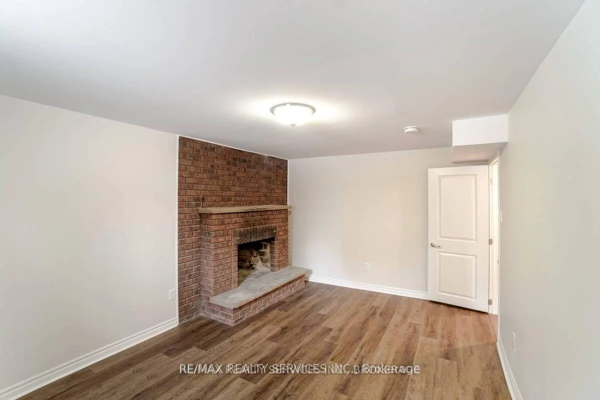 Photo 20 of 70 Montjoy Crescent, Brampton, Central Park — HOMEH