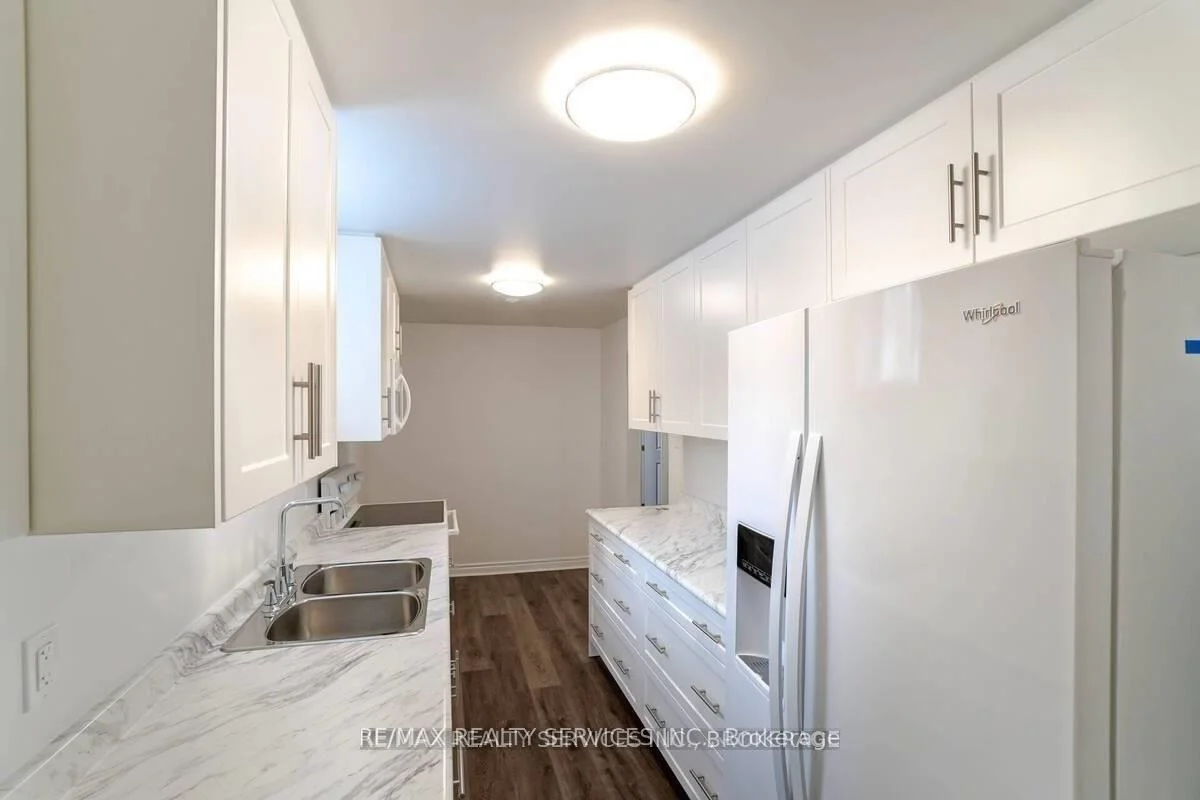 Photo 21 of 70 Montjoy Crescent, Brampton, Central Park — HOMEH