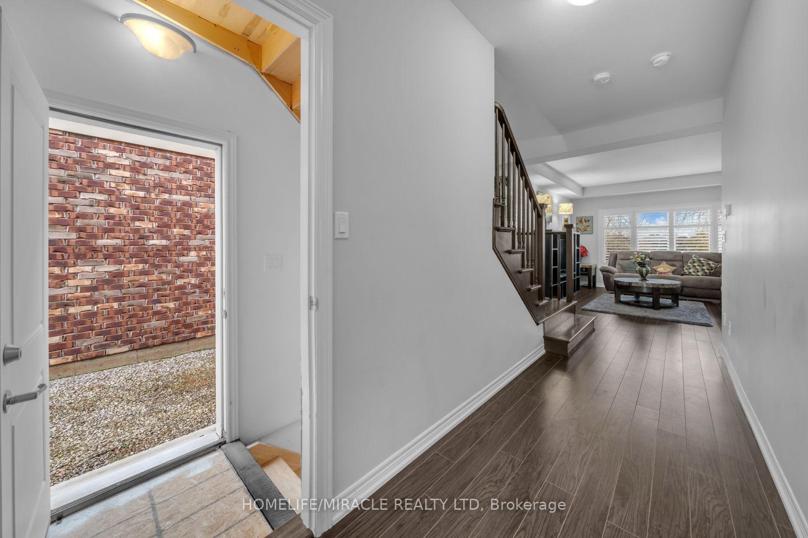 Photo 16 of 83 Monarch Street, Welland, Prince Charles — HOMEH