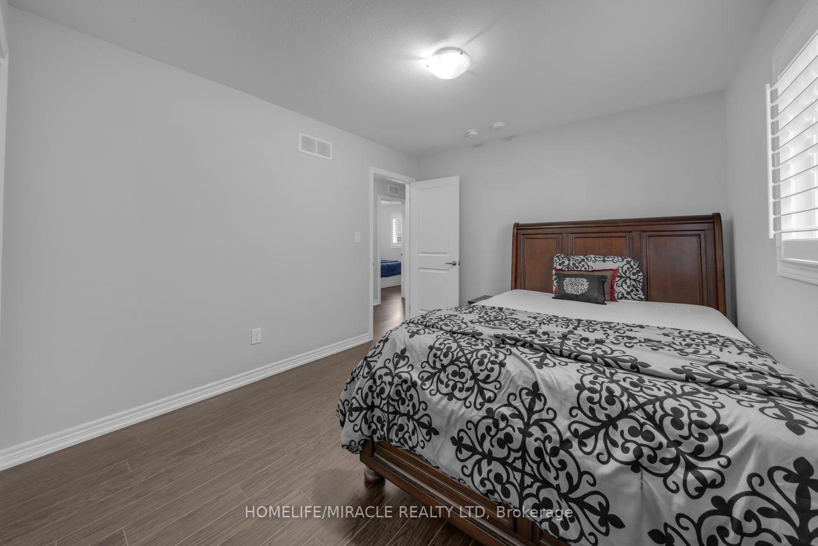 Photo 18 of 83 Monarch Street, Welland, Prince Charles — HOMEH