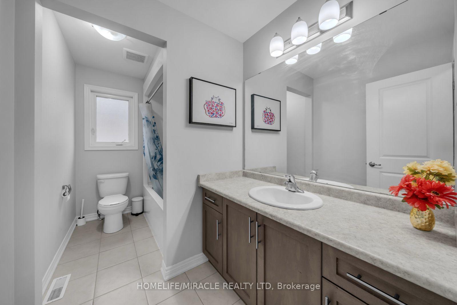Photo 33 of 83 Monarch Street, Welland, Prince Charles — HOMEH