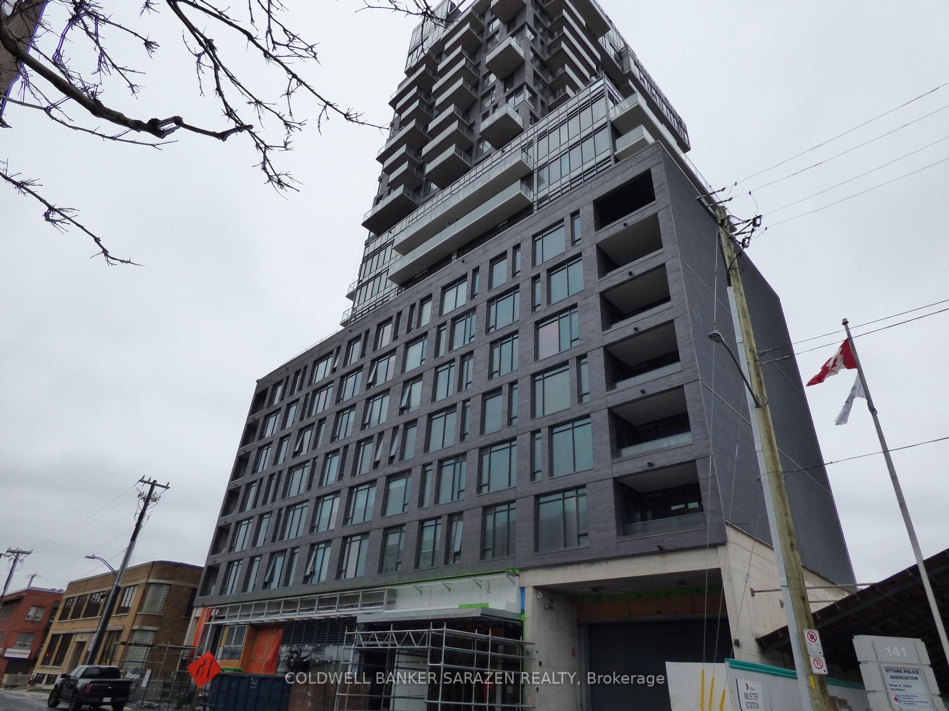 Front of Unit 1904, 203 Catherine Street
