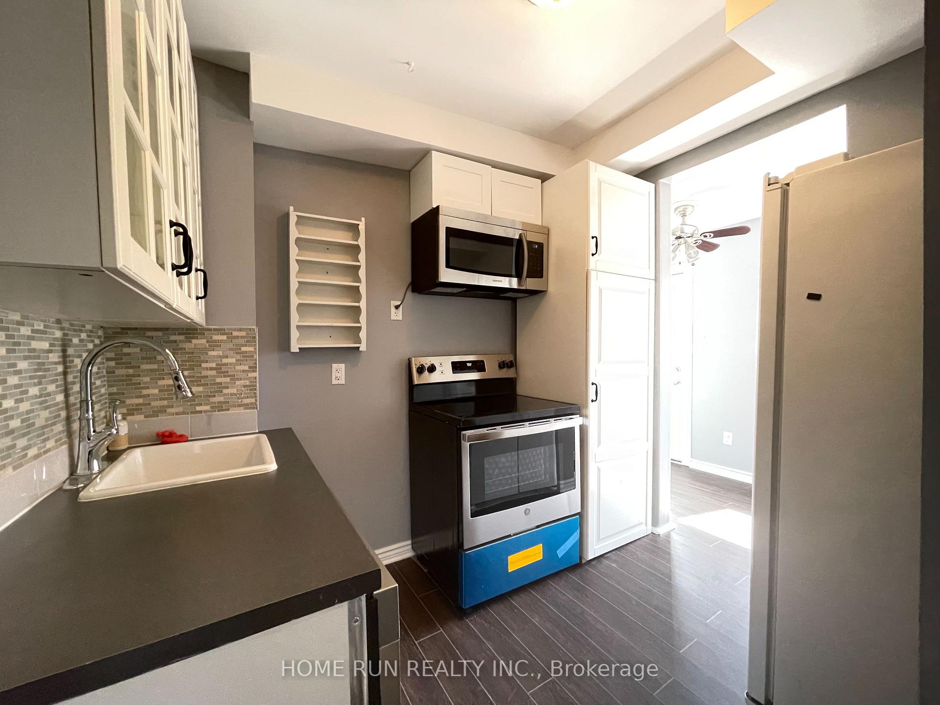 Photo 8 of 121 Concord Street E, Ottawa, Ottawa East — HOMEH