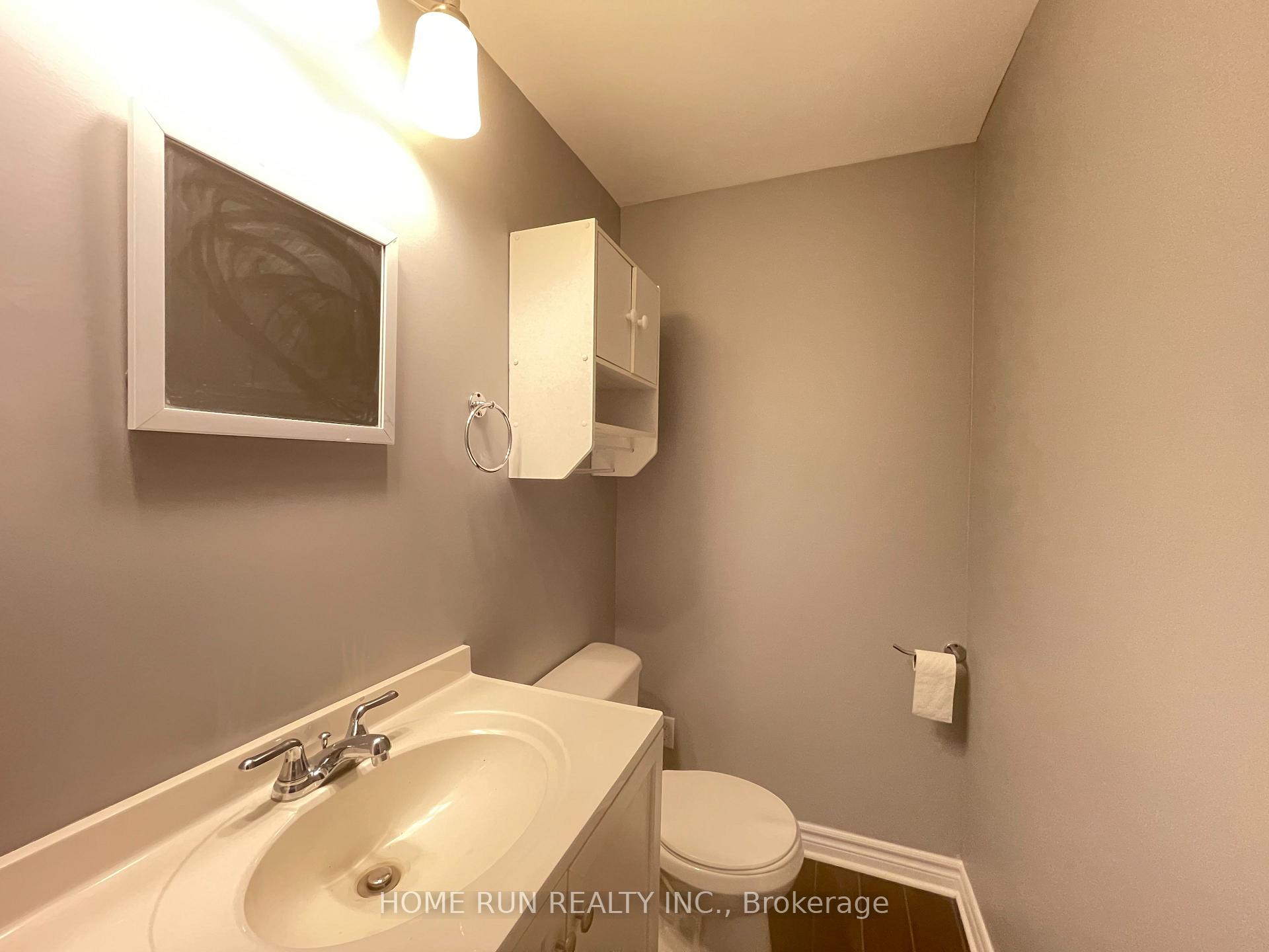 Photo 11 of 121 Concord Street E, Ottawa, Ottawa East — HOMEH