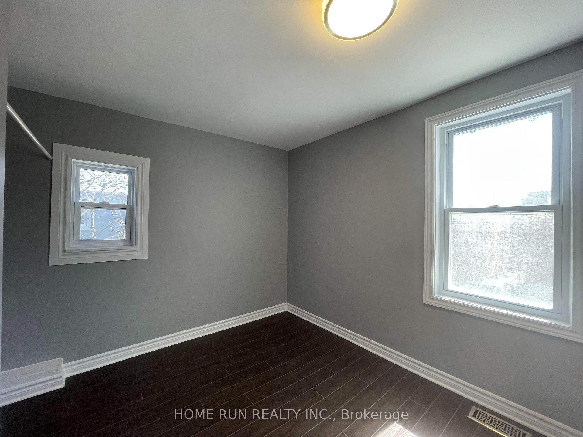 Photo 14 of 121 Concord Street E, Ottawa, Ottawa East — HOMEH
