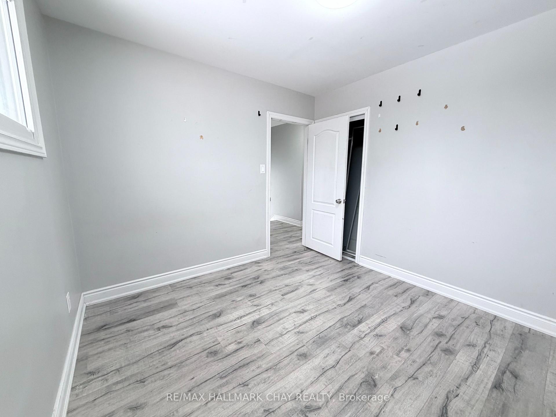 Photo 12 of Unit Main, 152 Rose Street, Barrie, Wellington — HOMEH