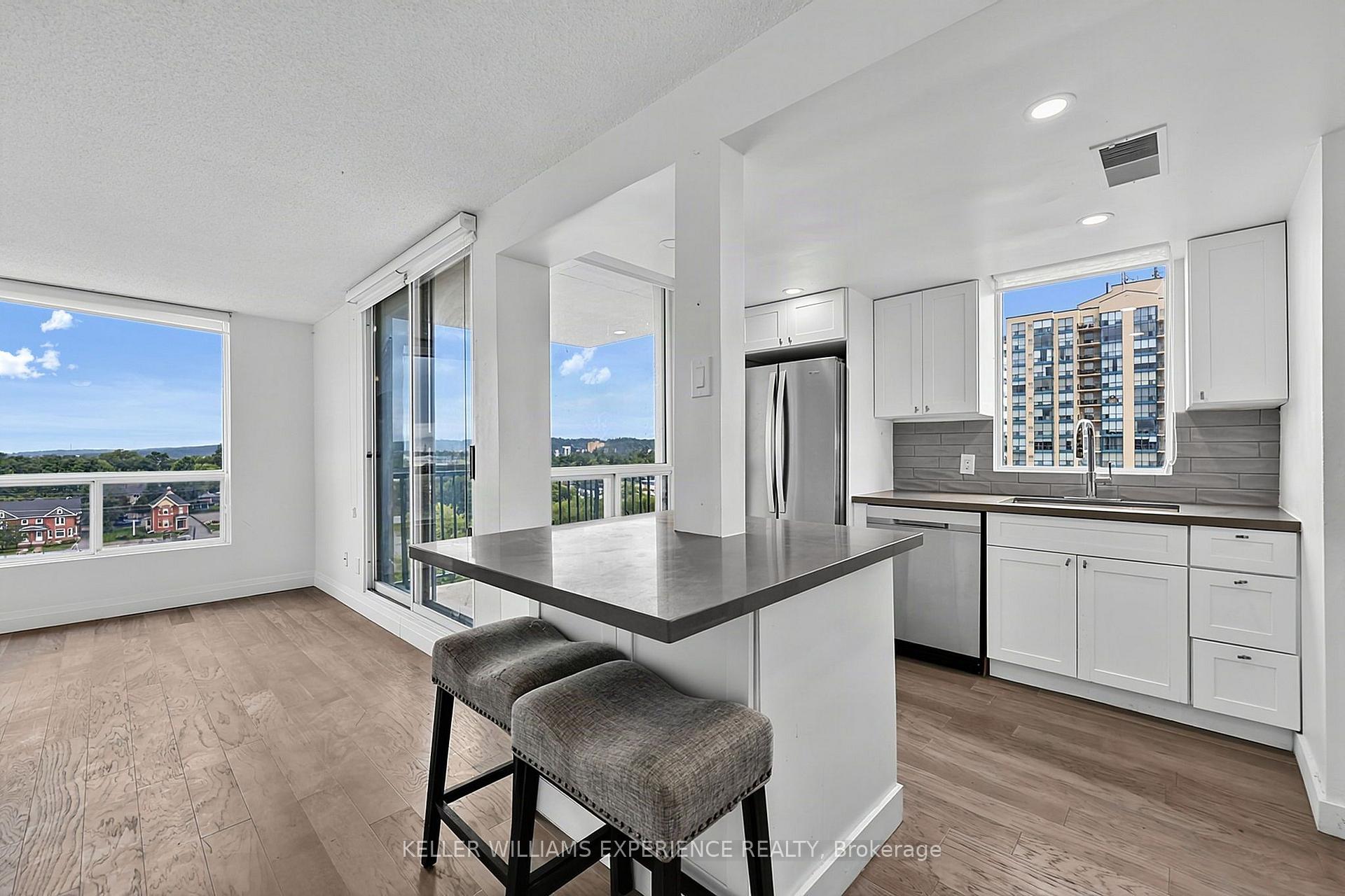 Photo 10 of Unit #904, 75 Ellen Street, Barrie, City Centre — HOMEH