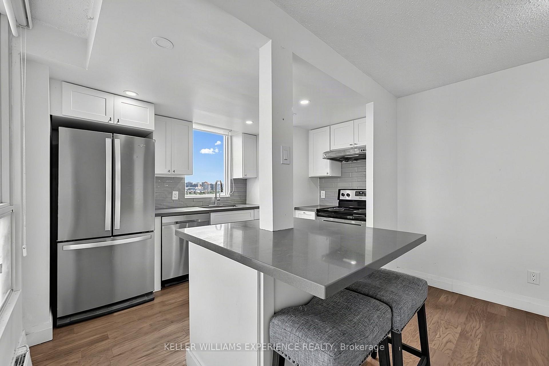 Photo 12 of Unit #904, 75 Ellen Street, Barrie, City Centre — HOMEH