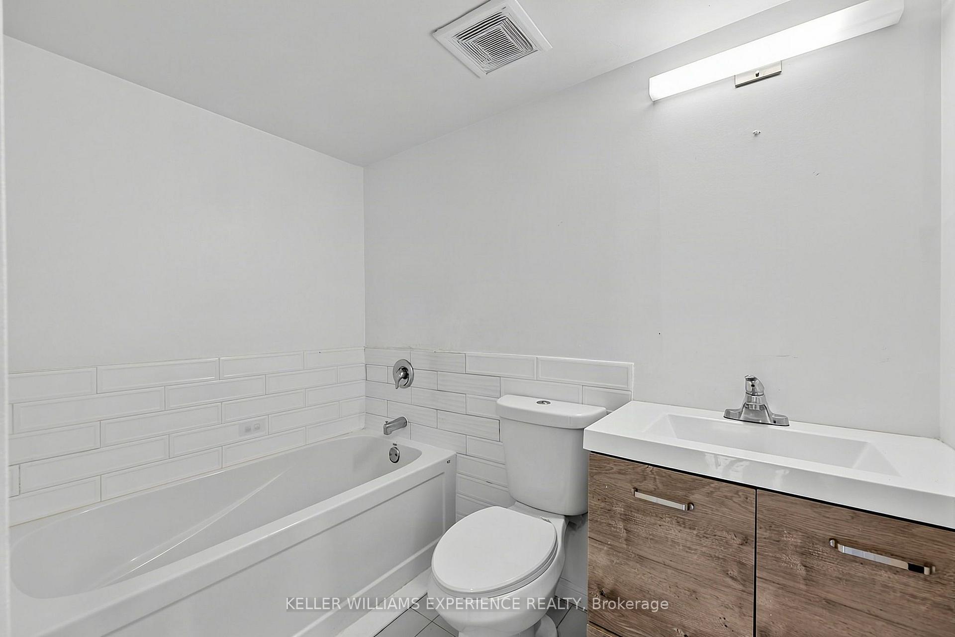 Photo 31 of Unit #904, 75 Ellen Street, Barrie, City Centre — HOMEH
