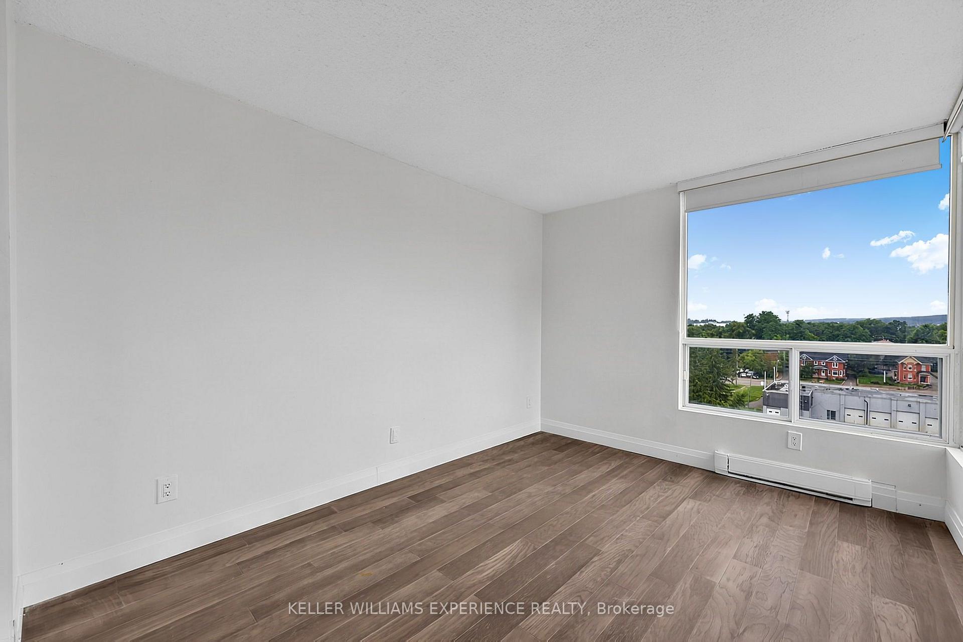 Photo 33 of Unit #904, 75 Ellen Street, Barrie, City Centre — HOMEH