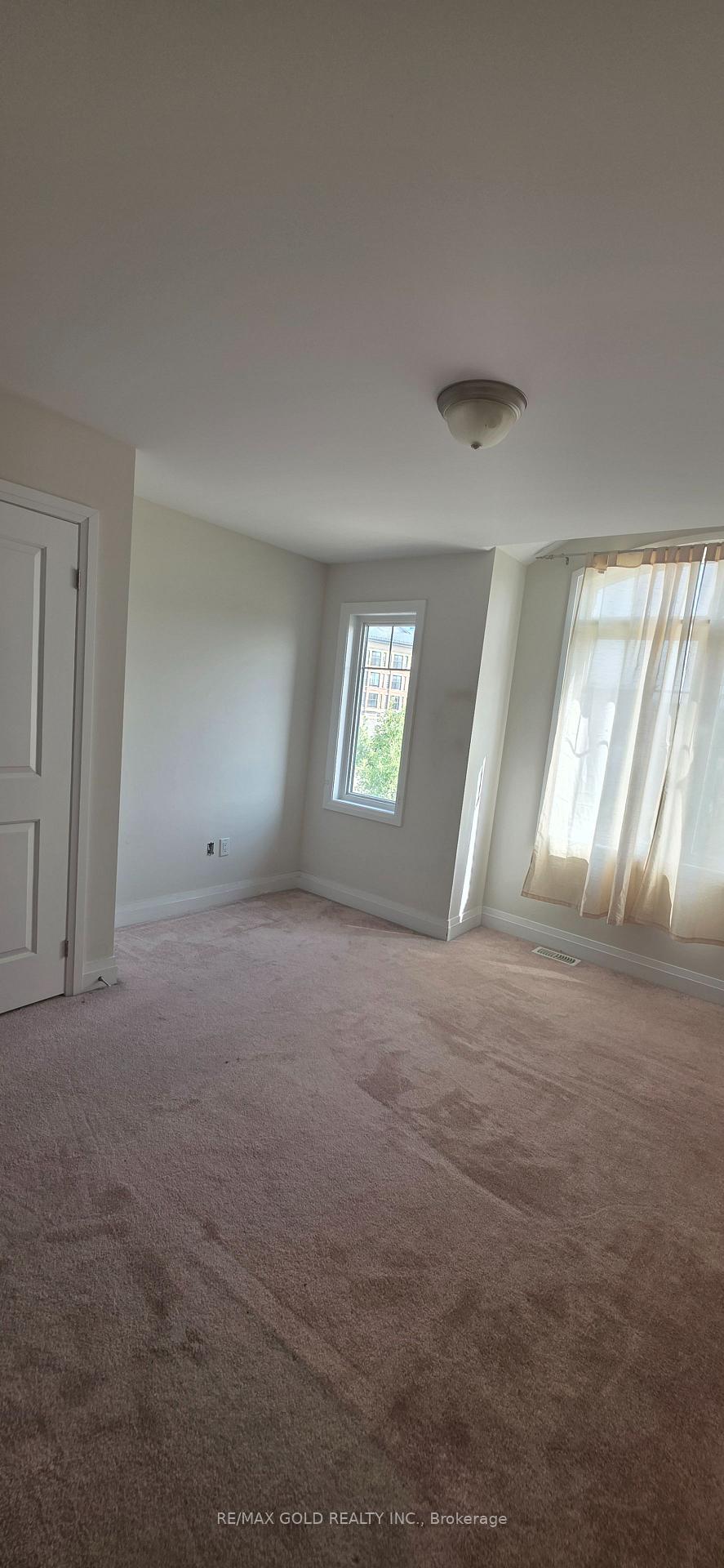 Photo 37 of 9 Oliana Way, Brampton, Bram West — HOMEH