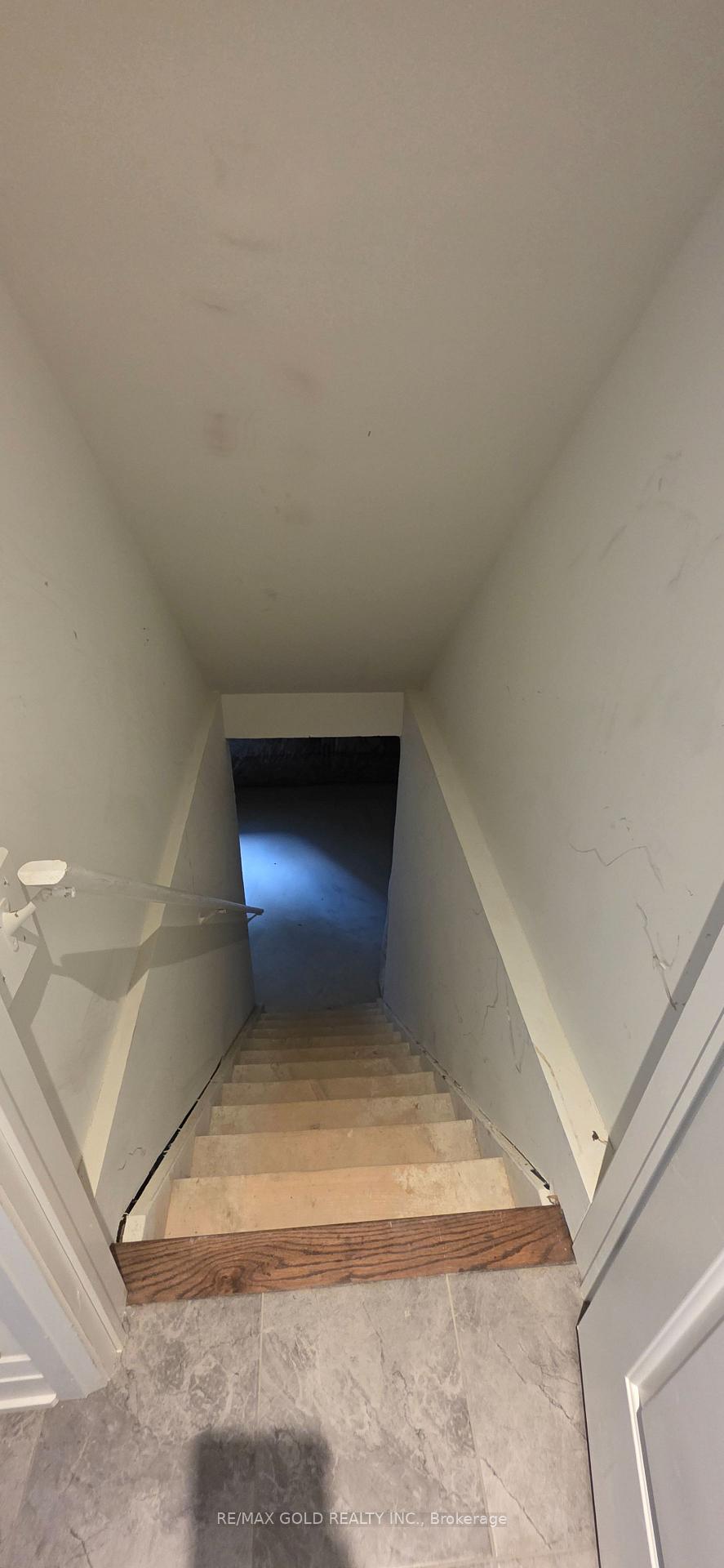 Photo 81 of 9 Oliana Way, Brampton, Bram West — HOMEH
