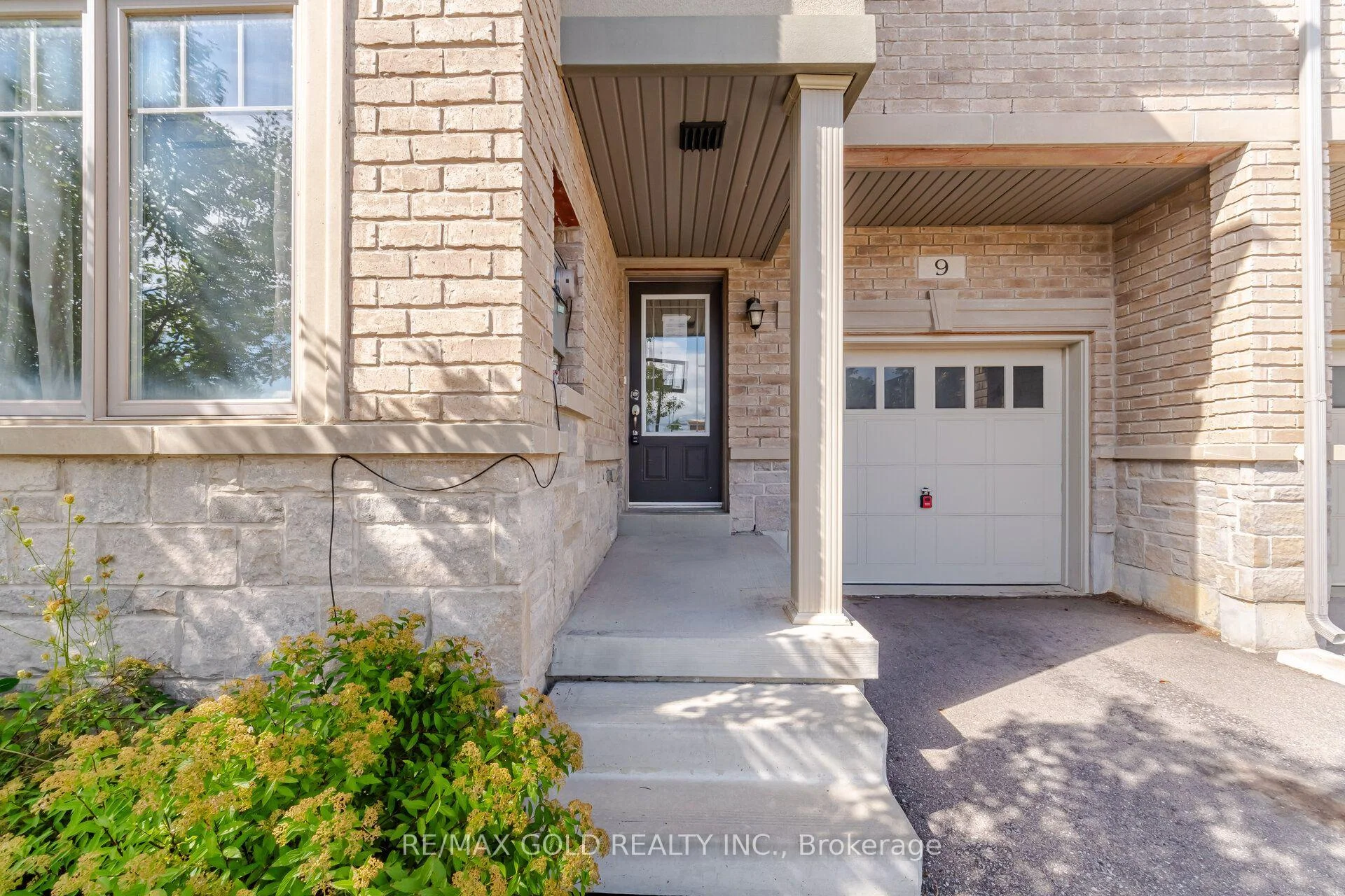 Photo 22 of 9 Oliana Way, Brampton, Bram West — HOMEH