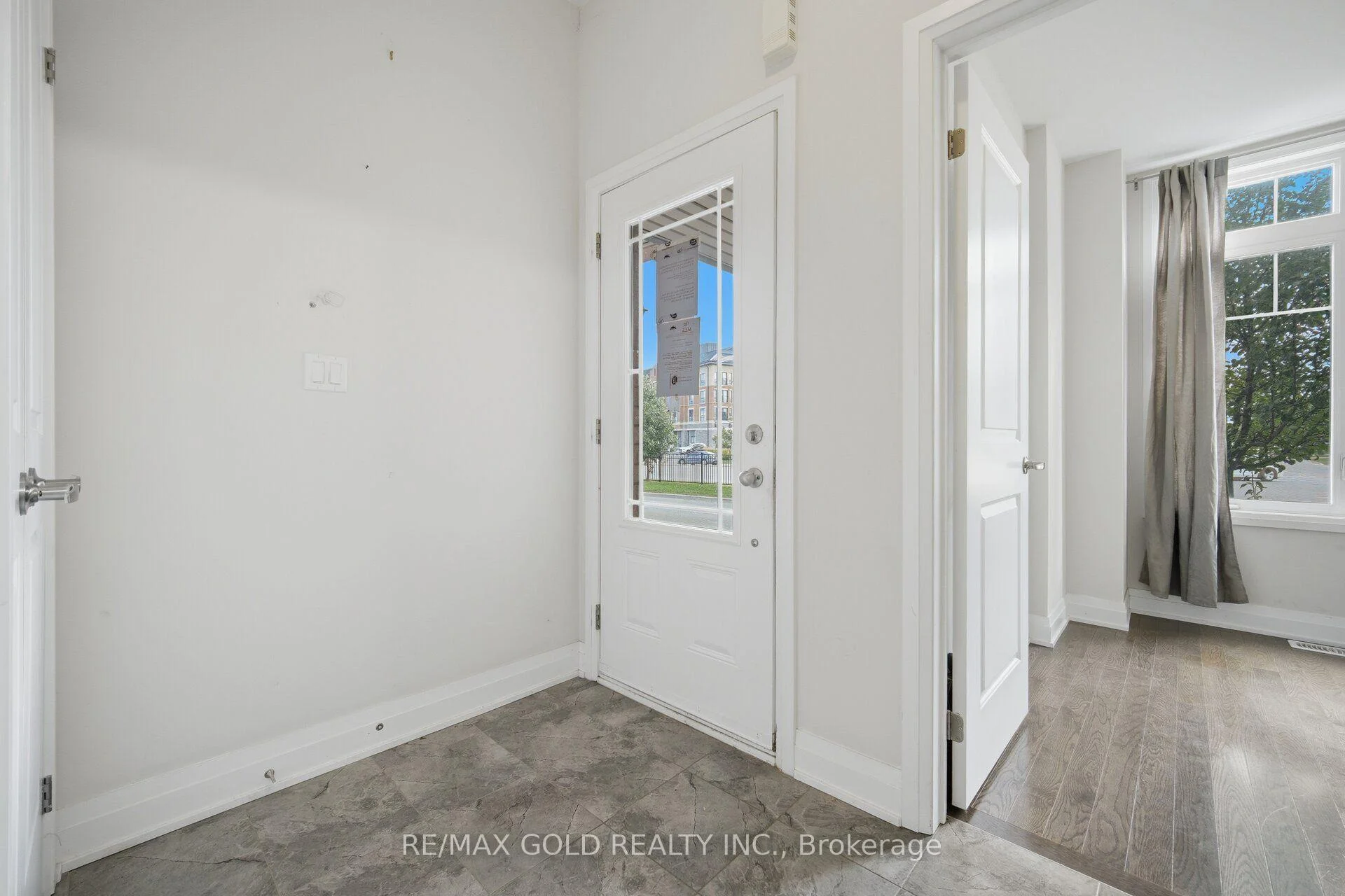 Photo 24 of 9 Oliana Way, Brampton, Bram West — HOMEH