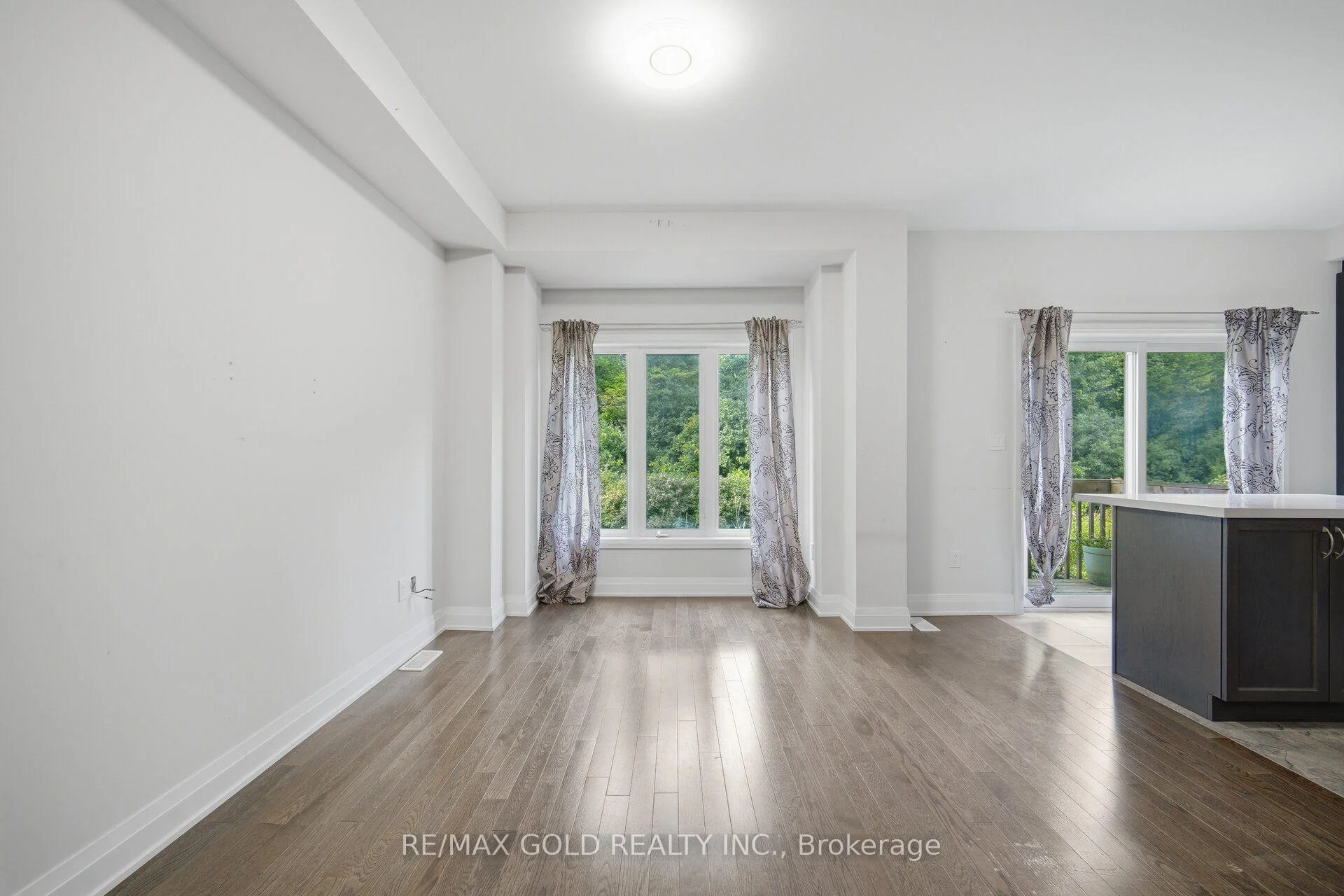 Photo 32 of 9 Oliana Way, Brampton, Bram West — HOMEH