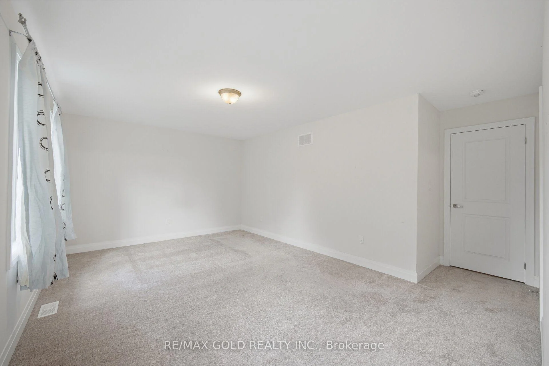 Photo 54 of 9 Oliana Way, Brampton, Bram West — HOMEH