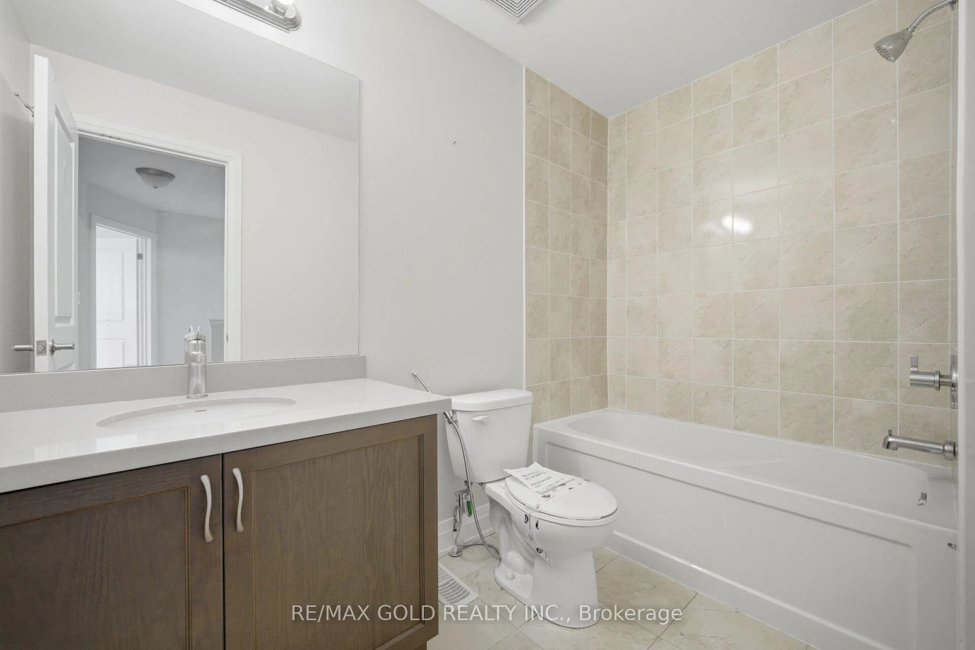 Photo 68 of 9 Oliana Way, Brampton, Bram West — HOMEH