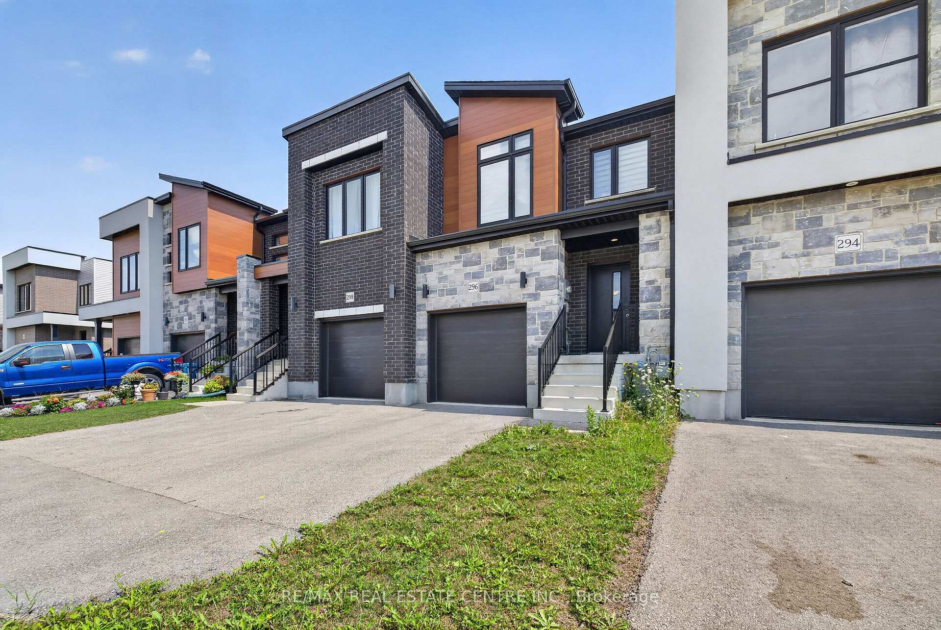 Photo of 296 Bradshaw Drive