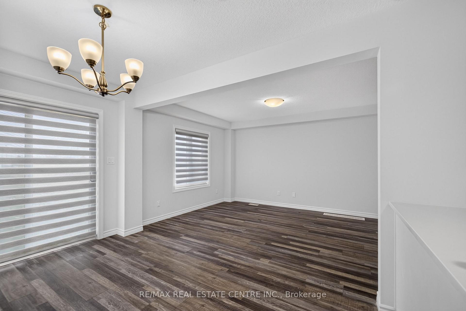 Photo 19 of 296 Bradshaw Drive, Stratford — HOMEH