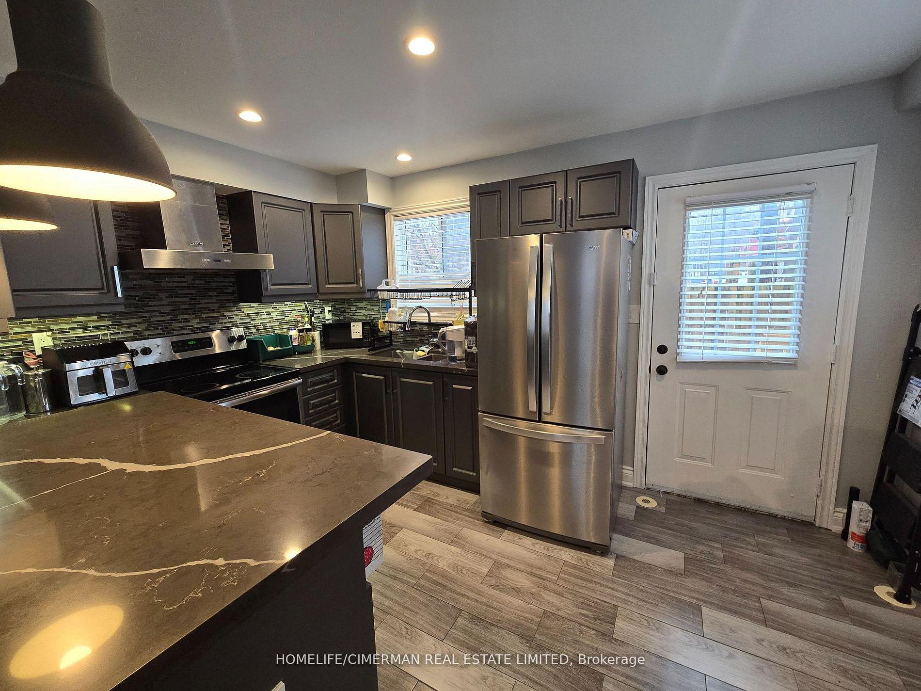 Photo 6 of Unit 6, 4277 Lawrence Avenue E, Scarborough, West Hill — HOMEH