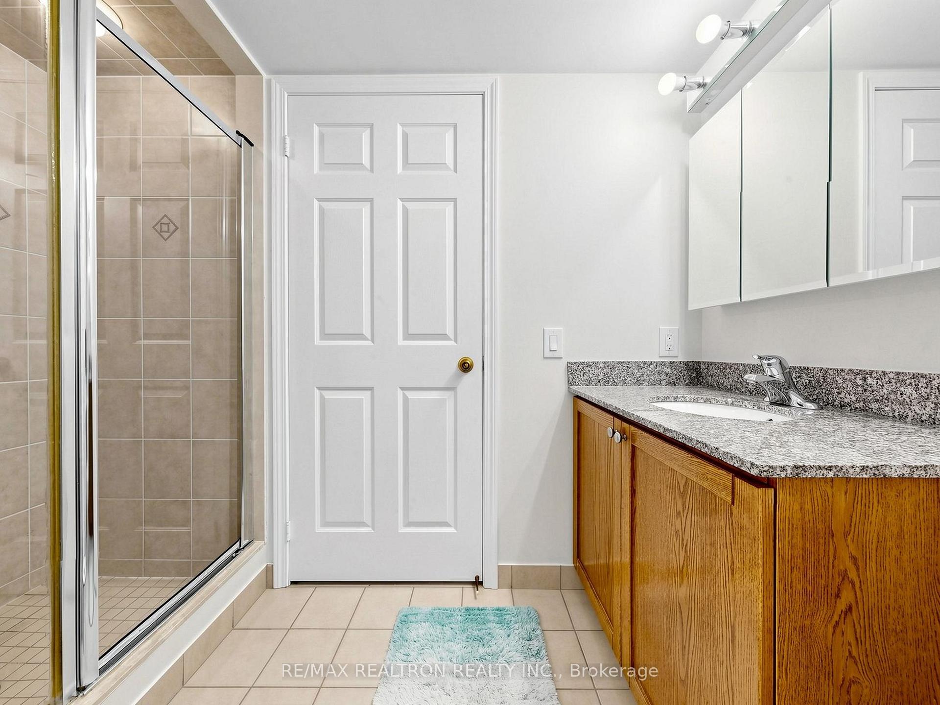Photo 32 of Unit 918, 185 Oneida Crescent, Richmond Hill, Langstaff — HOMEH