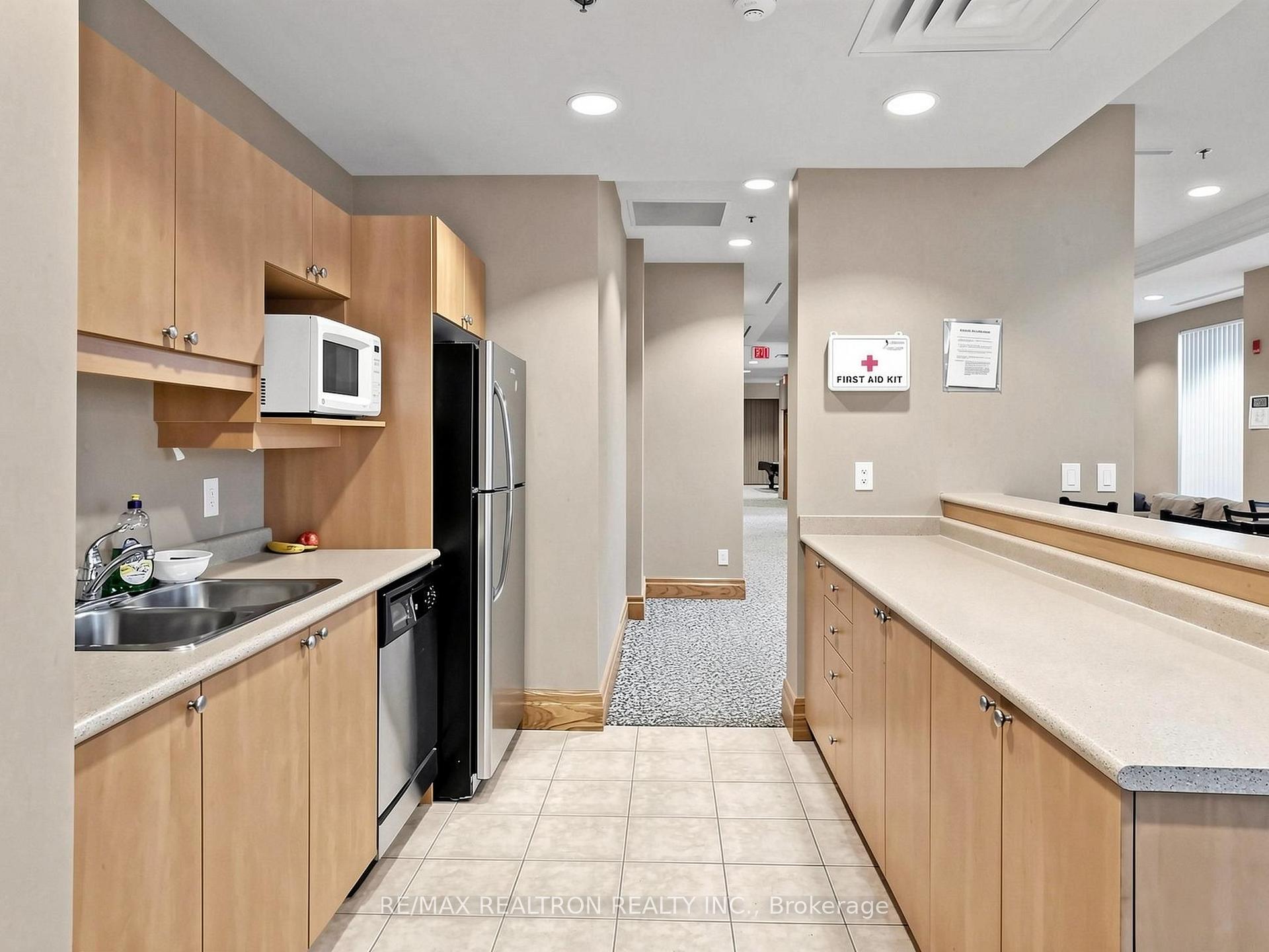 Photo 35 of Unit 918, 185 Oneida Crescent, Richmond Hill, Langstaff — HOMEH