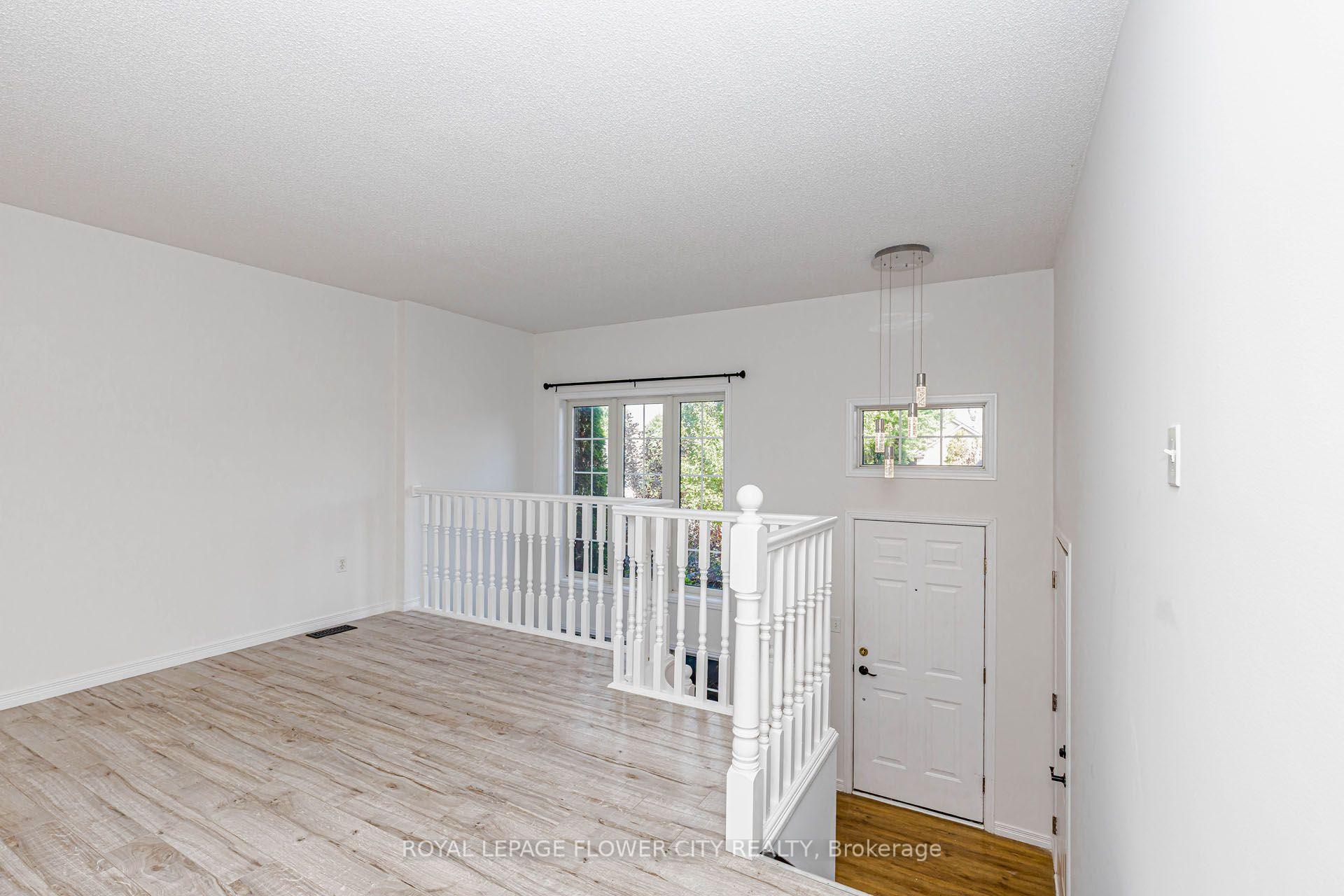 Photo 9 of 47 Queensway Drive, Strathroy-Caradoc, Rural Strathroy-Caradoc — HOMEH
