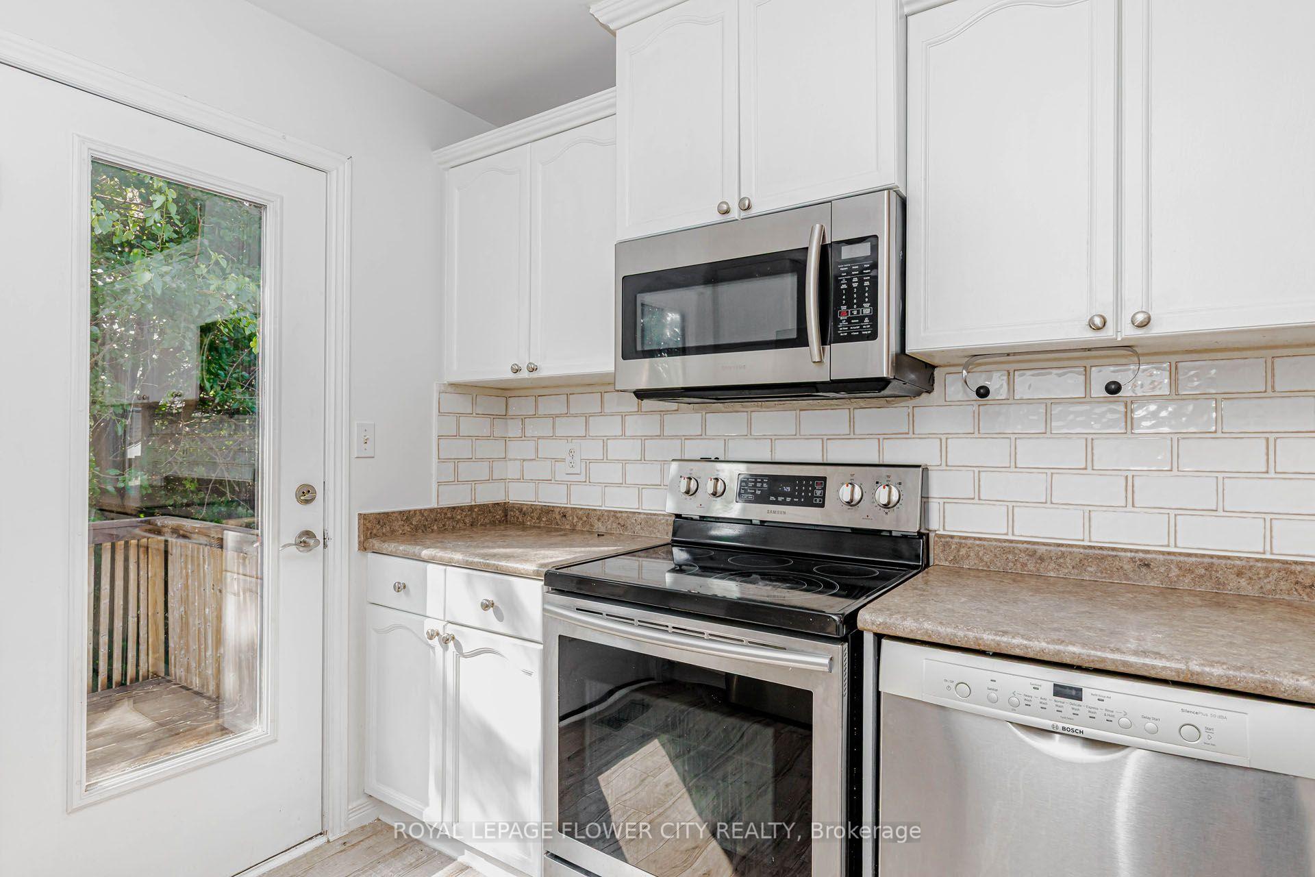 Photo 19 of 47 Queensway Drive, Strathroy-Caradoc, Rural Strathroy-Caradoc — HOMEH