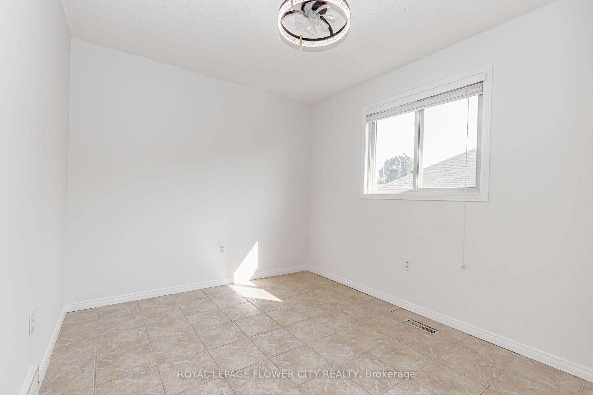 Photo 35 of 47 Queensway Drive, Strathroy-Caradoc, Rural Strathroy-Caradoc — HOMEH