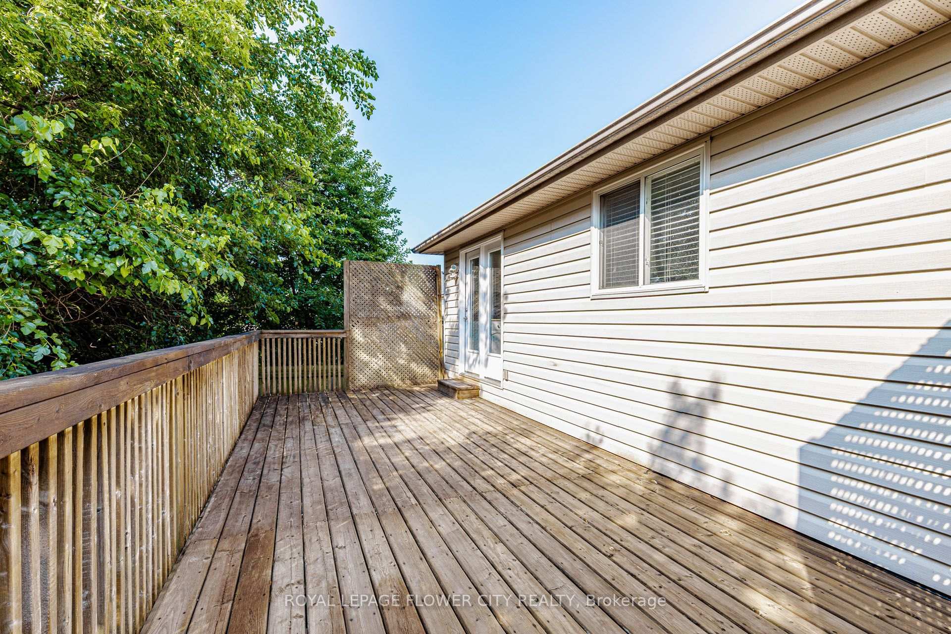 Photo 49 of 47 Queensway Drive, Strathroy-Caradoc, Rural Strathroy-Caradoc — HOMEH