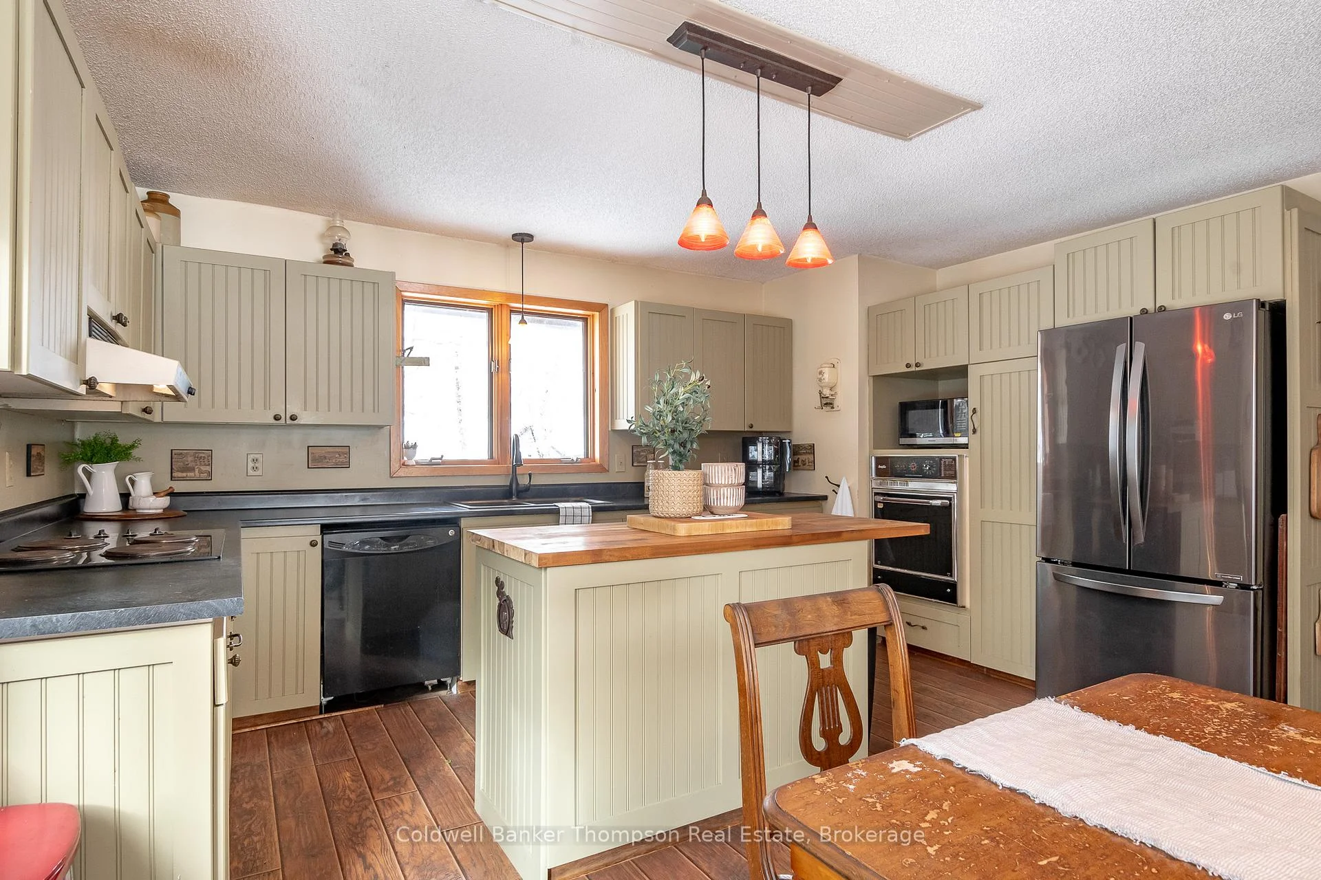 Photo 28 of 286 Holden Road, Magnetawan — HOMEH