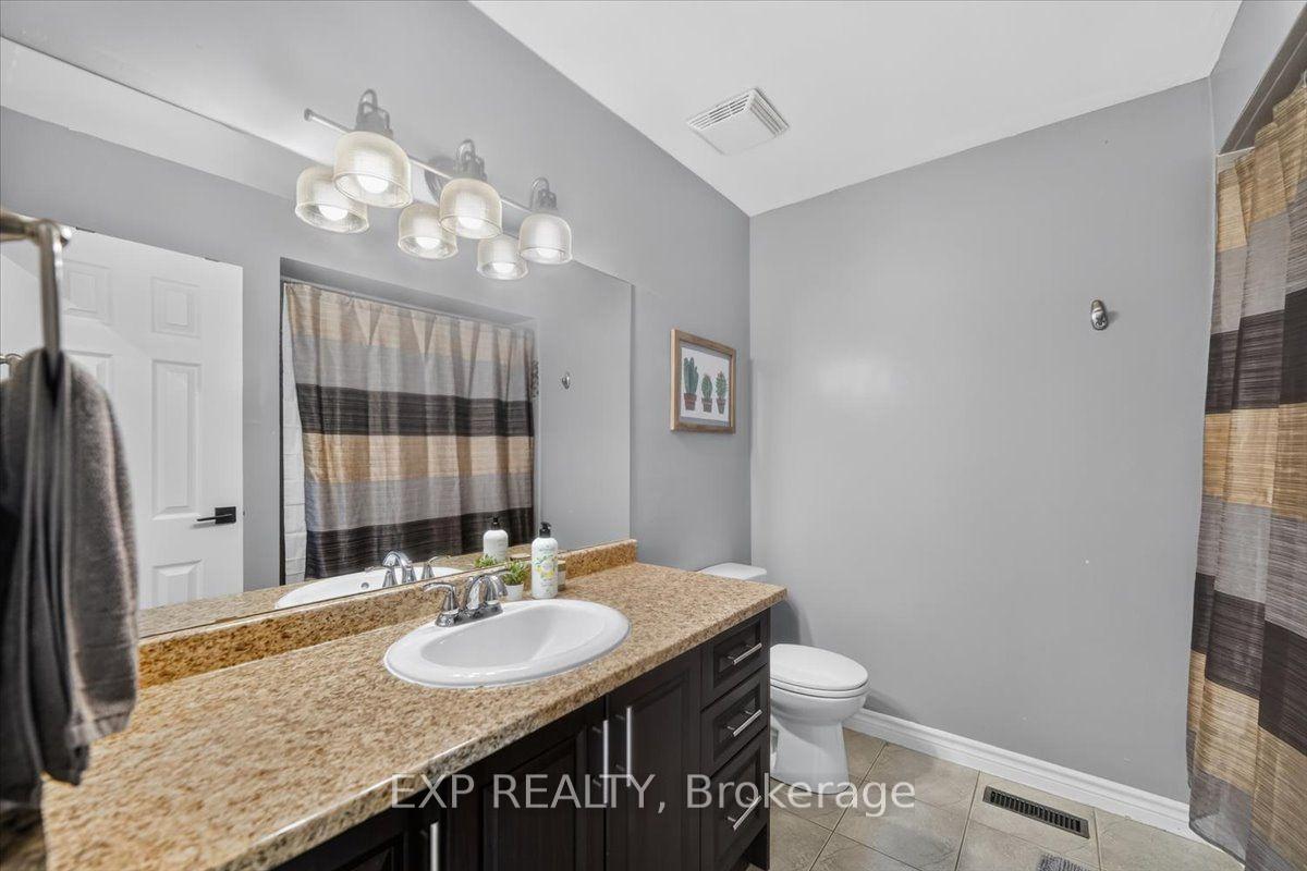 Photo 14 of 39 Prouse Drive, Brampton, Brampton North — HOMEH