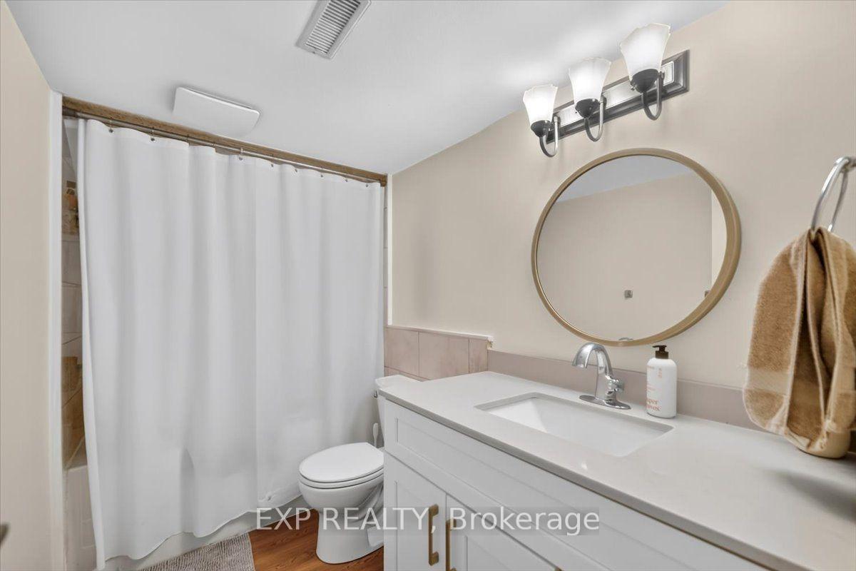 Photo 21 of 39 Prouse Drive, Brampton, Brampton North — HOMEH