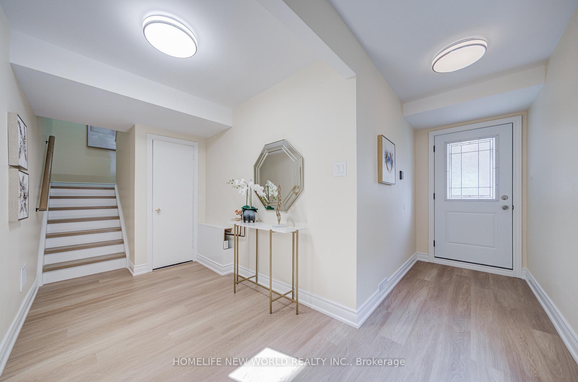 Photo 2 of 46 Tineta Crescent, Scarborough, Agincourt South-Malvern West — HOMEH