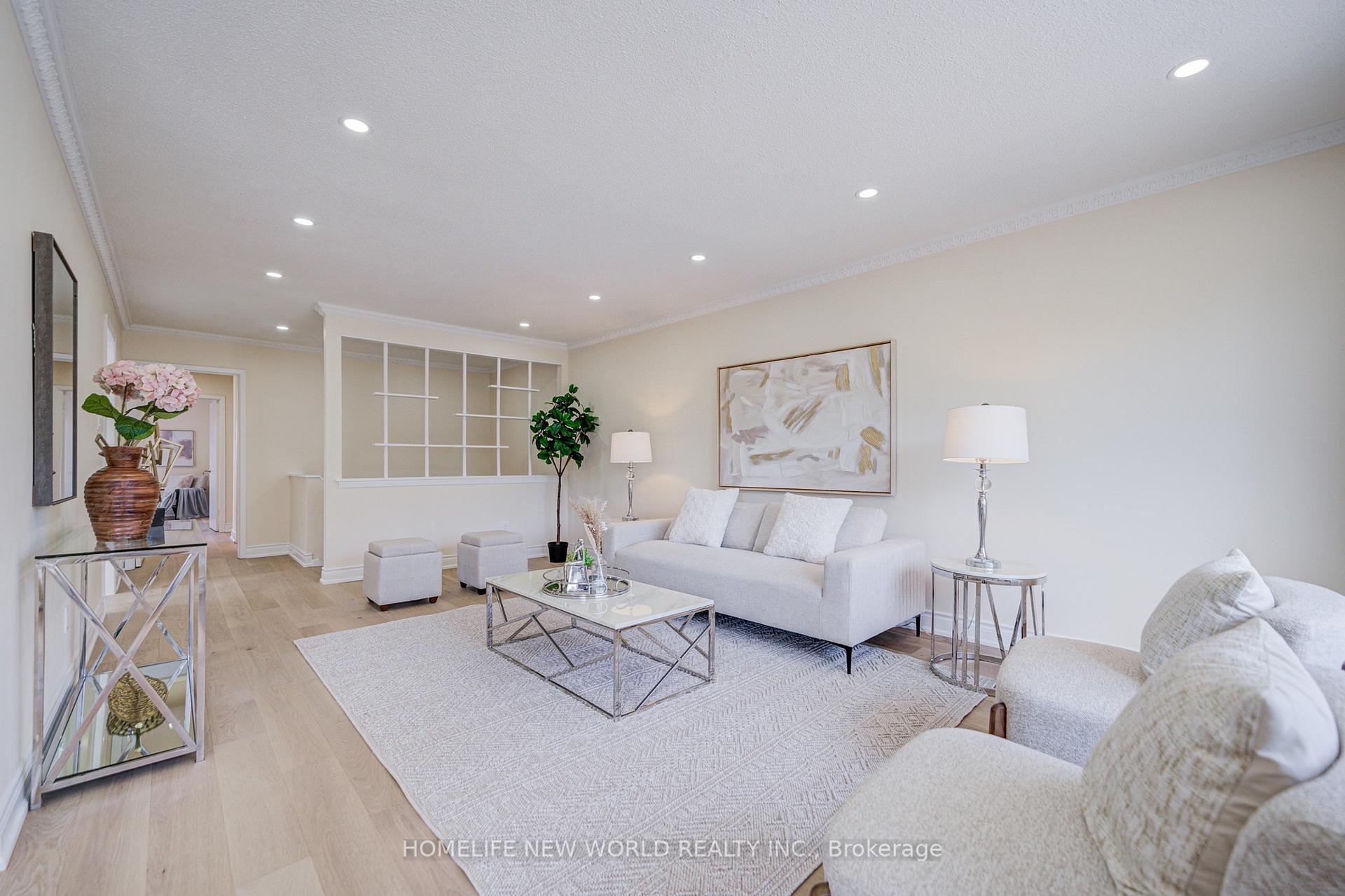 Photo 11 of 46 Tineta Crescent, Scarborough, Agincourt South-Malvern West — HOMEH