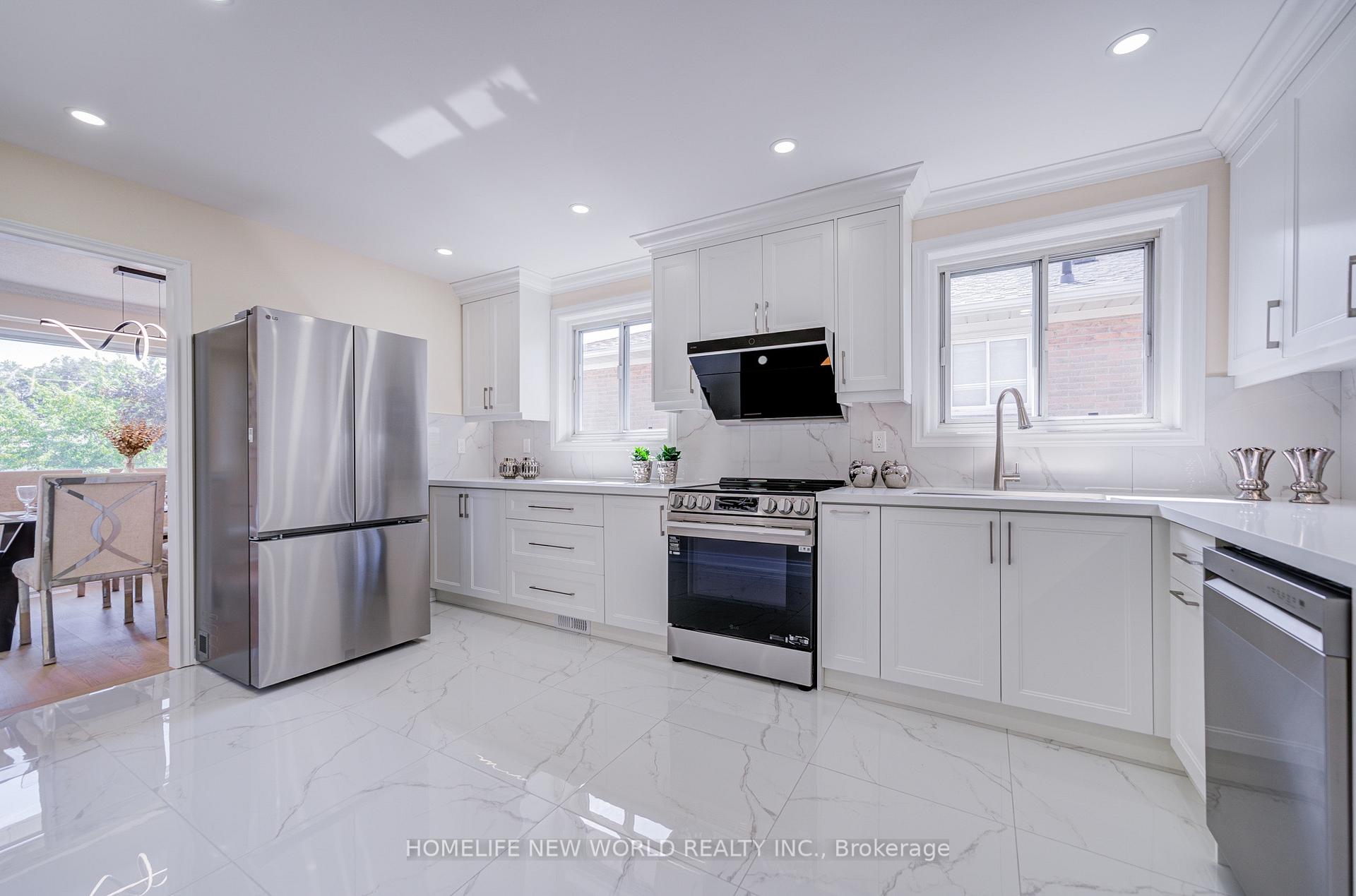 Photo 18 of 46 Tineta Crescent, Scarborough, Agincourt South-Malvern West — HOMEH