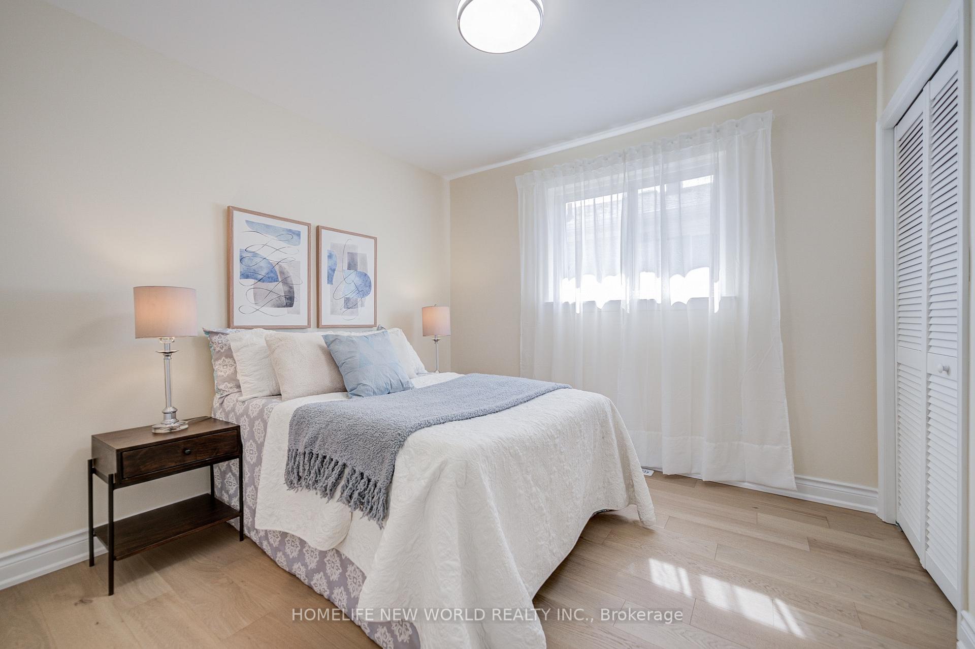 Photo 24 of 46 Tineta Crescent, Scarborough, Agincourt South-Malvern West — HOMEH
