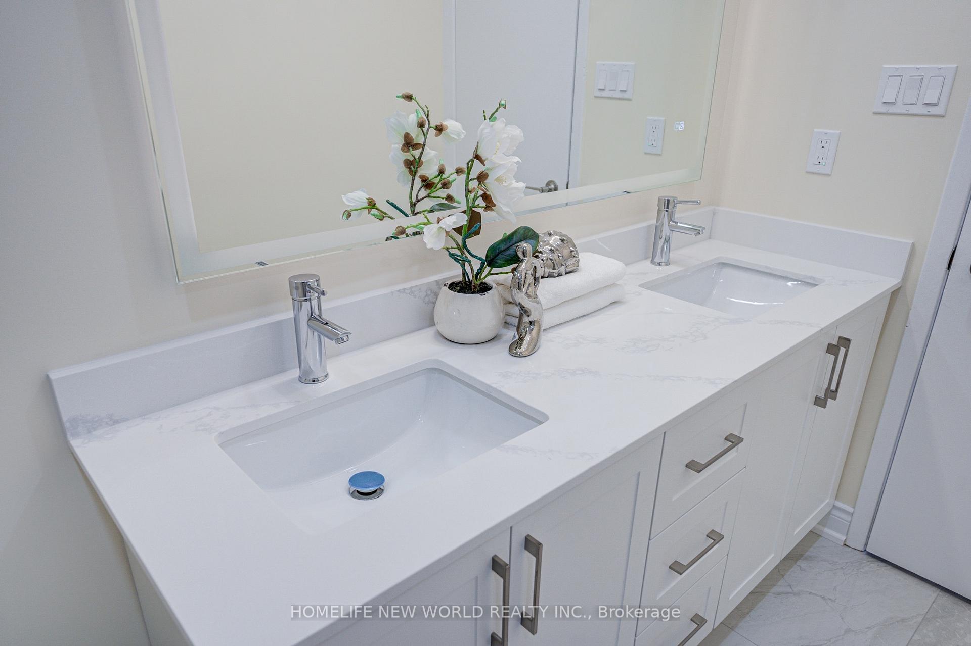 Photo 36 of 46 Tineta Crescent, Scarborough, Agincourt South-Malvern West — HOMEH