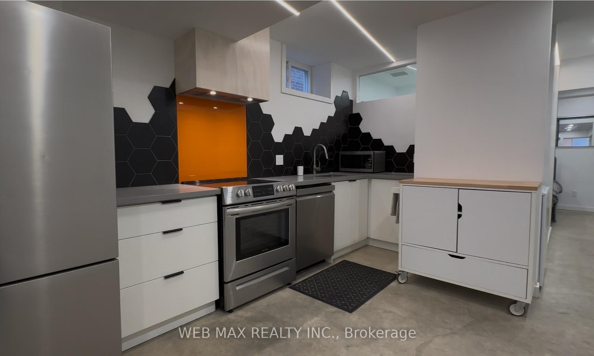 Photo 4 of Unit 2, 173 Milverton Boulevard, Toronto, Danforth — HOMEH