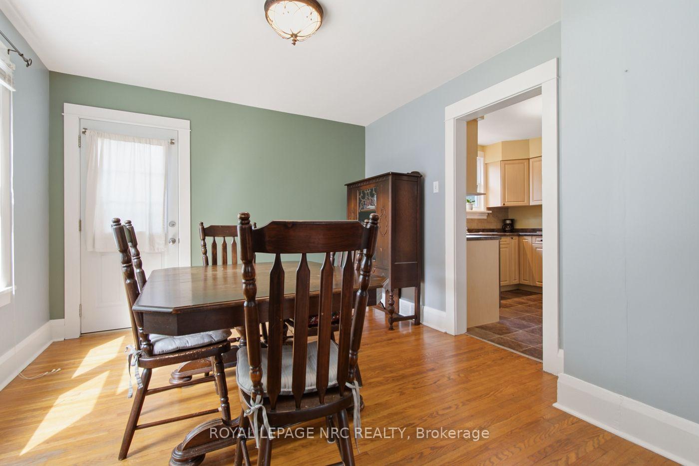 Photo 11 of 60 Forest Avenue, Port Colborne, Sugarloaf — HOMEH