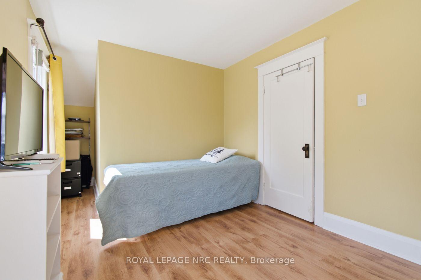 Photo 21 of 60 Forest Avenue, Port Colborne, Sugarloaf — HOMEH