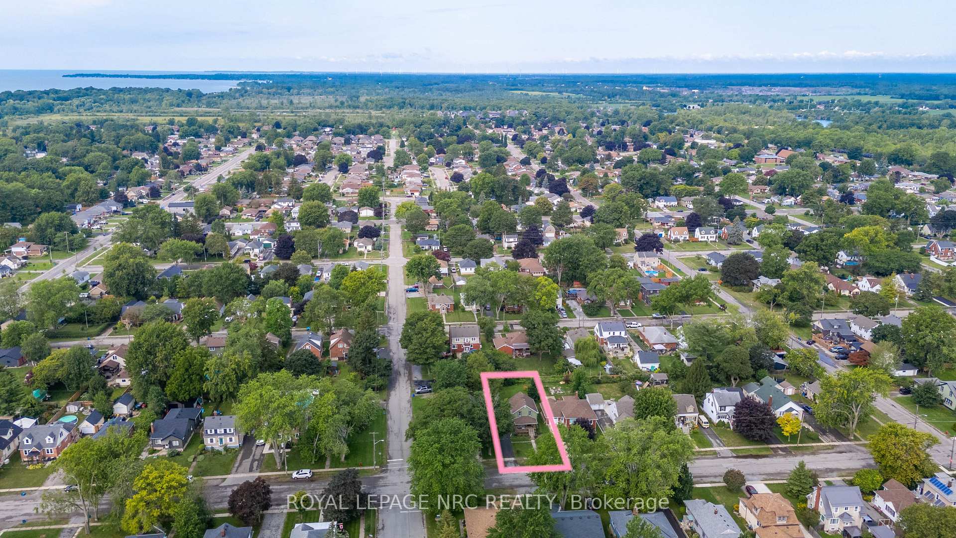 Photo 41 of 60 Forest Avenue, Port Colborne, Sugarloaf — HOMEH