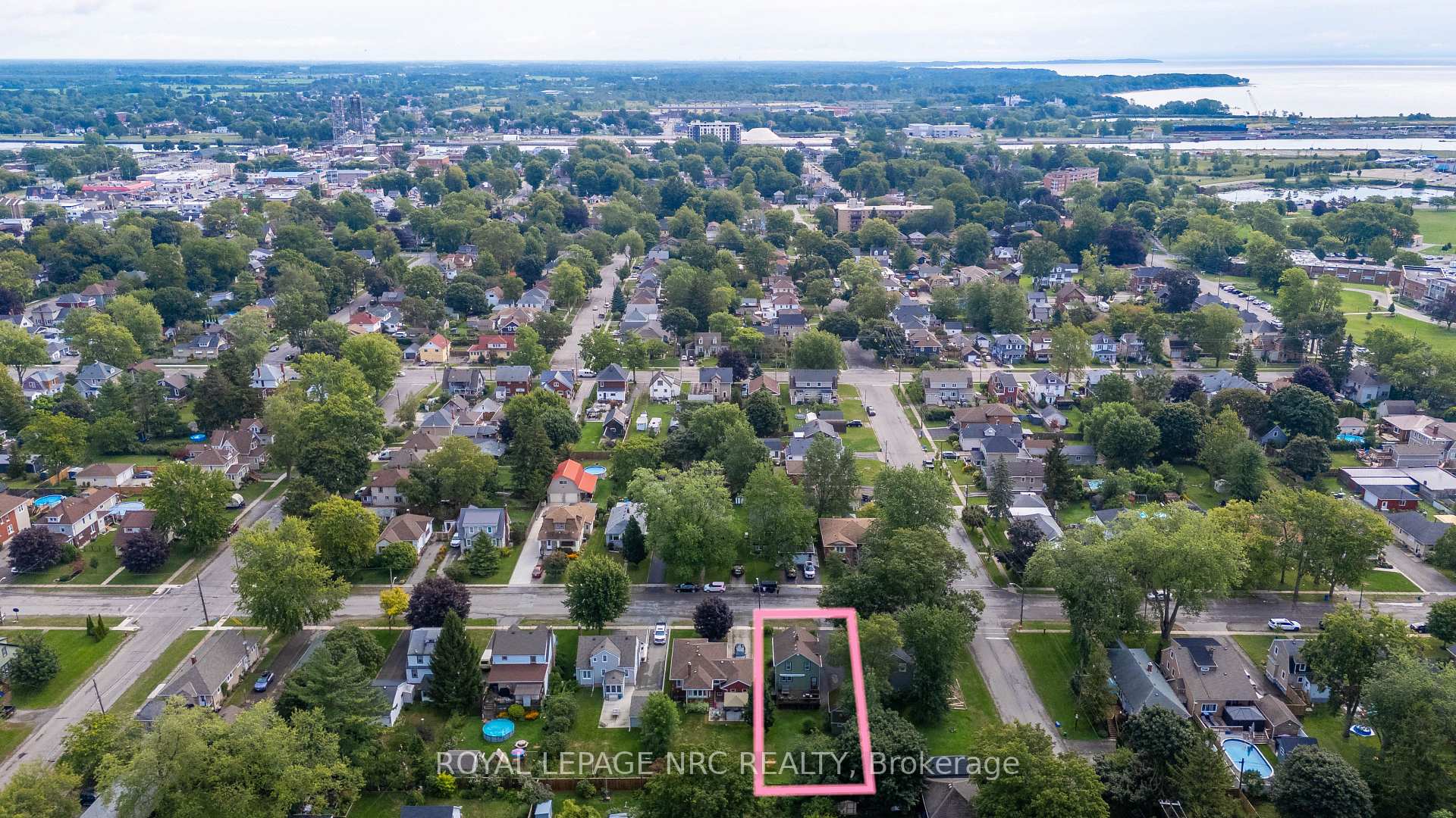 Photo 42 of 60 Forest Avenue, Port Colborne, Sugarloaf — HOMEH