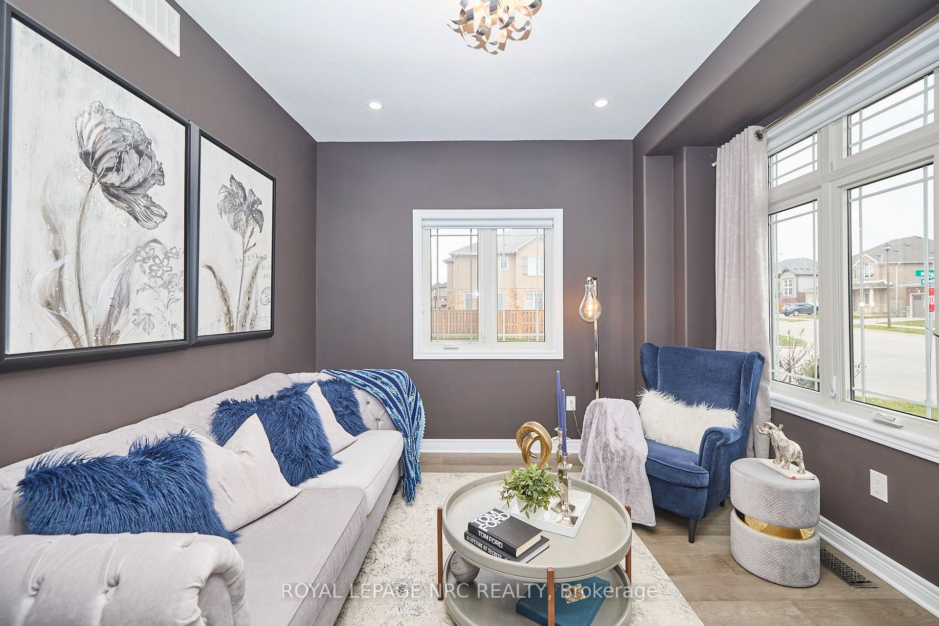 Photo 14 of 31 Bergenstein Crescent, Pelham, Fonthill — HOMEH