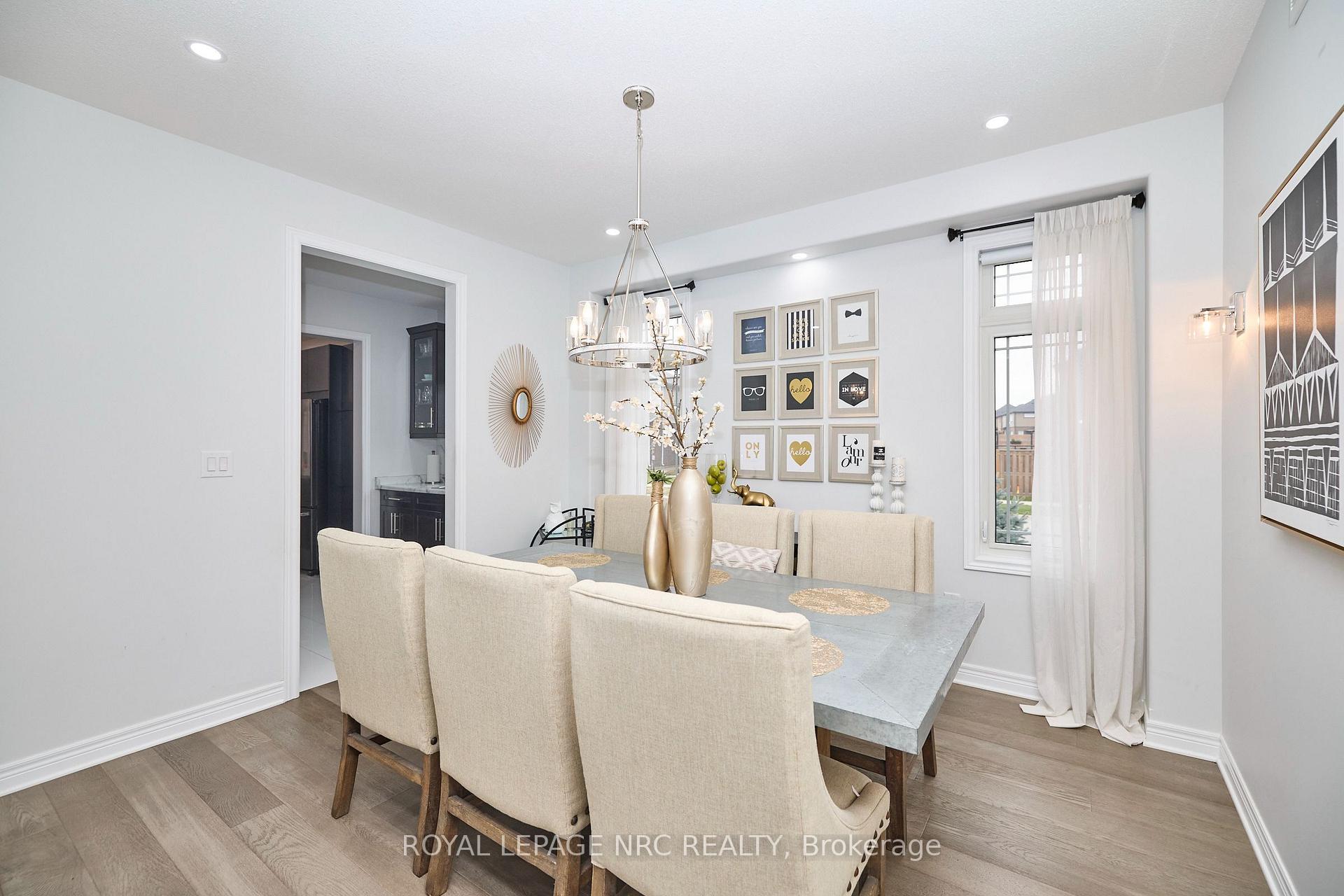 Photo 20 of 31 Bergenstein Crescent, Pelham, Fonthill — HOMEH